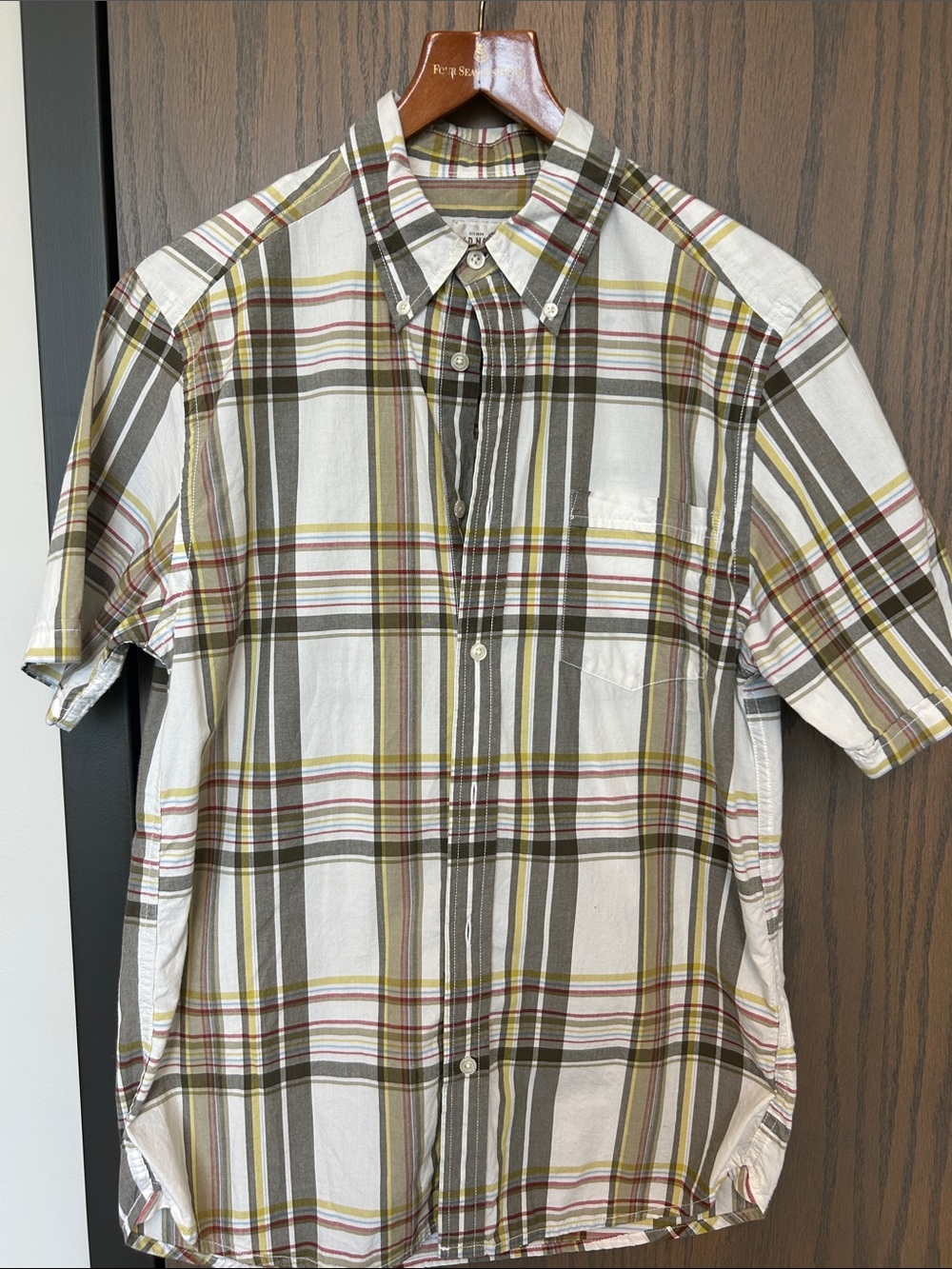Old Navy Olive, White & Yellow Plaid Short-Sleeve Button-Down Shirt